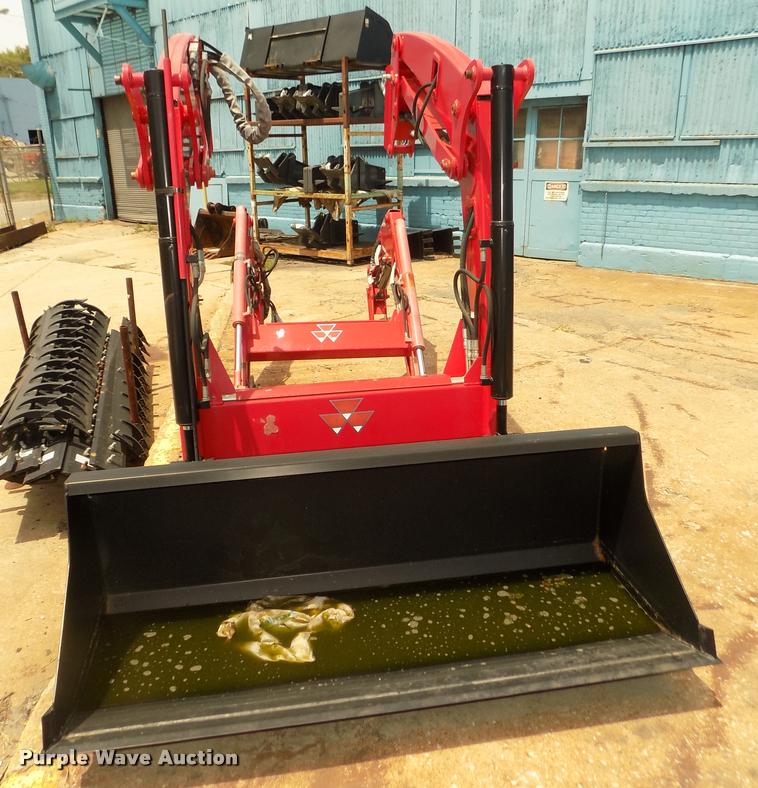 image for item DA0728 2014 Massey-Ferguson DL260MSL loader
