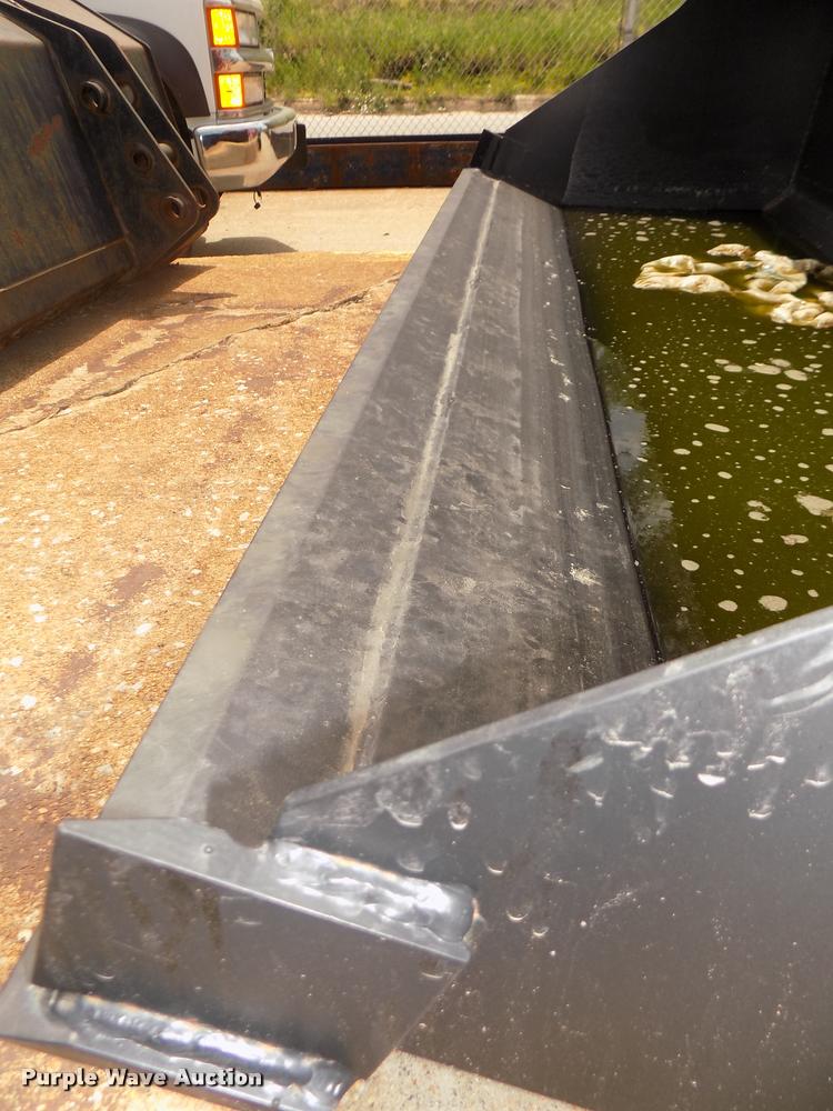 image for item DA0728 2014 Massey-Ferguson DL260MSL loader