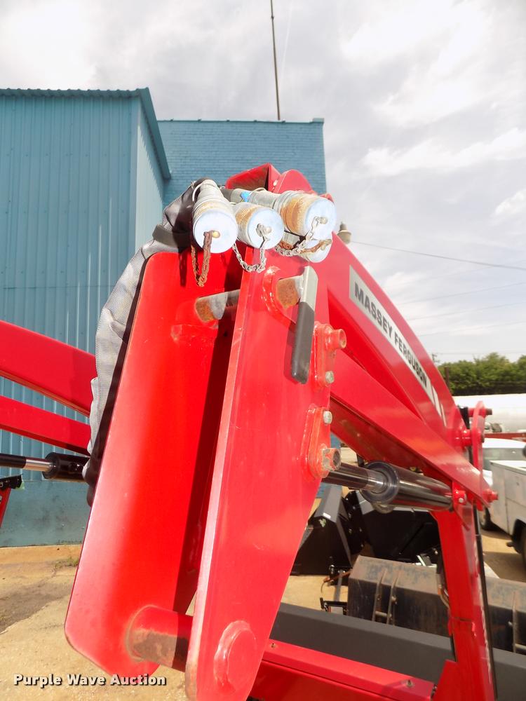 image for item DA0728 2014 Massey-Ferguson DL260MSL loader