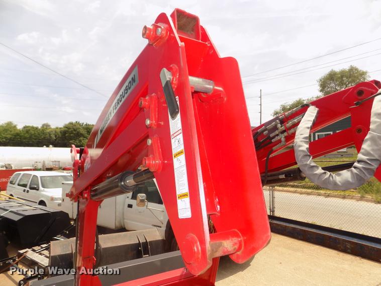 image for item DA0728 2014 Massey-Ferguson DL260MSL loader