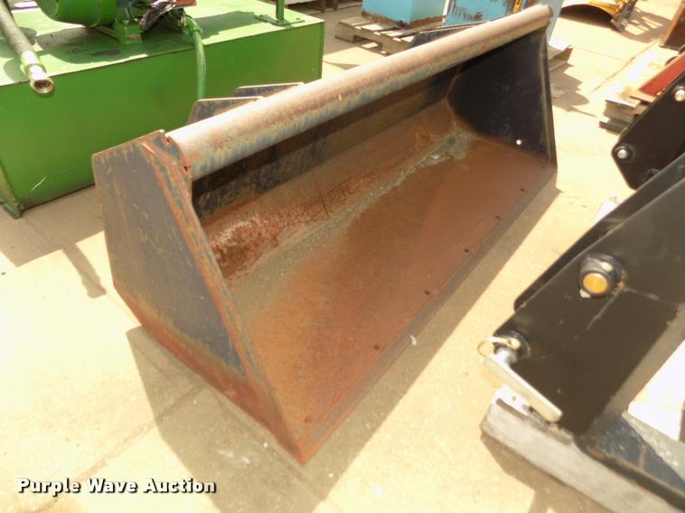 image for item DA0733 Massey-Ferguson tractor attachments