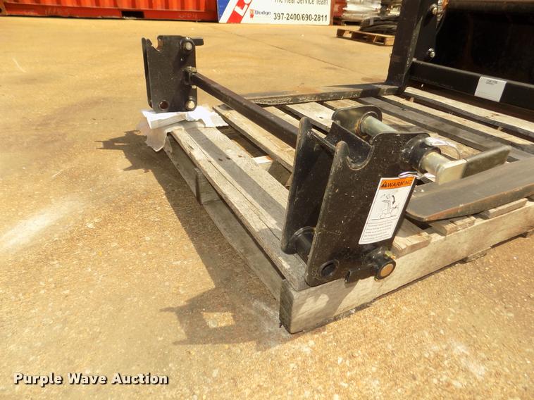 image for item DA0733 Massey-Ferguson tractor attachments