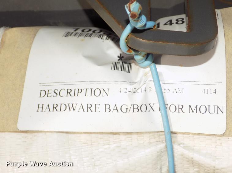 image for item DA0739 2014 Massey-Ferguson CB10 backhoe attachment