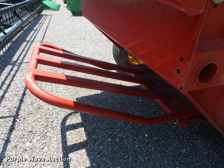 image for item DA1536 2005 New Holland BR780 round baler