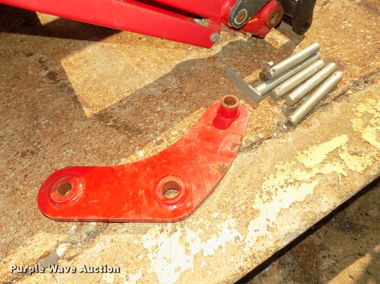 image for item DA3027 Massey-Ferguson DL260 loader