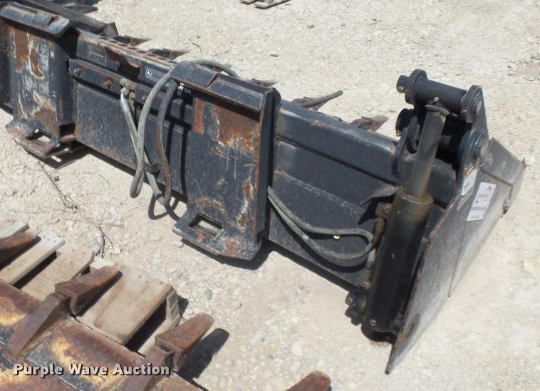 image for item DA5579 2010 John Deere four-in-one multipurpose bucket