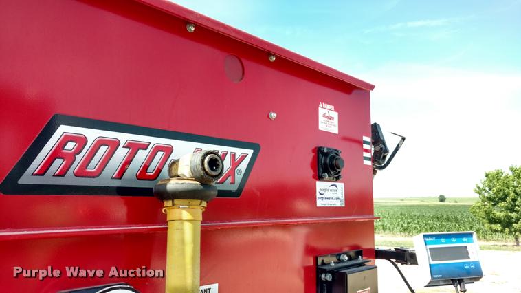 image for item DA5583 RotoMix 414-14B Forage Express feed mixer