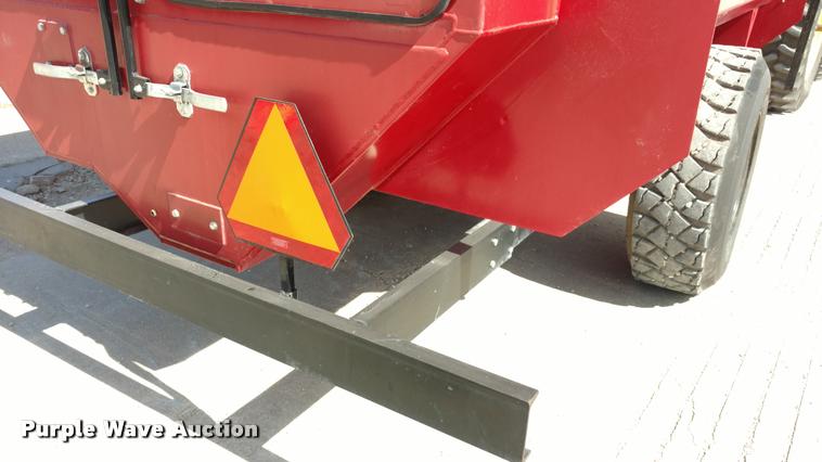 image for item DA5583 RotoMix 414-14B Forage Express feed mixer