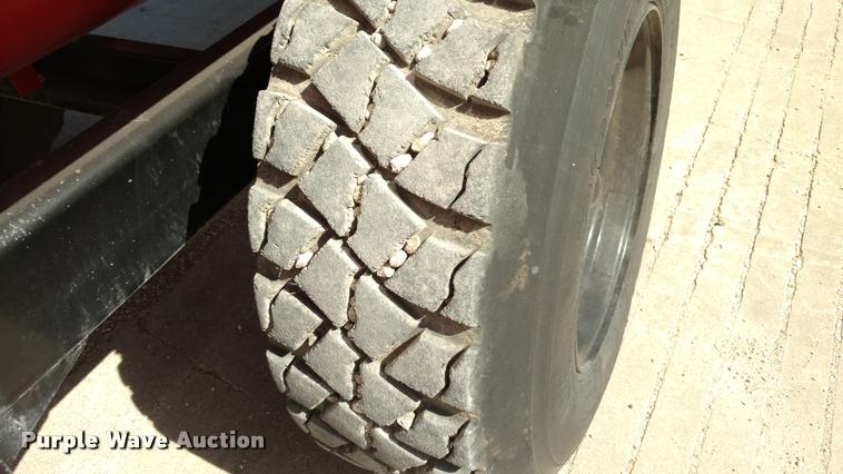 image for item DA5583 RotoMix 414-14B Forage Express feed mixer