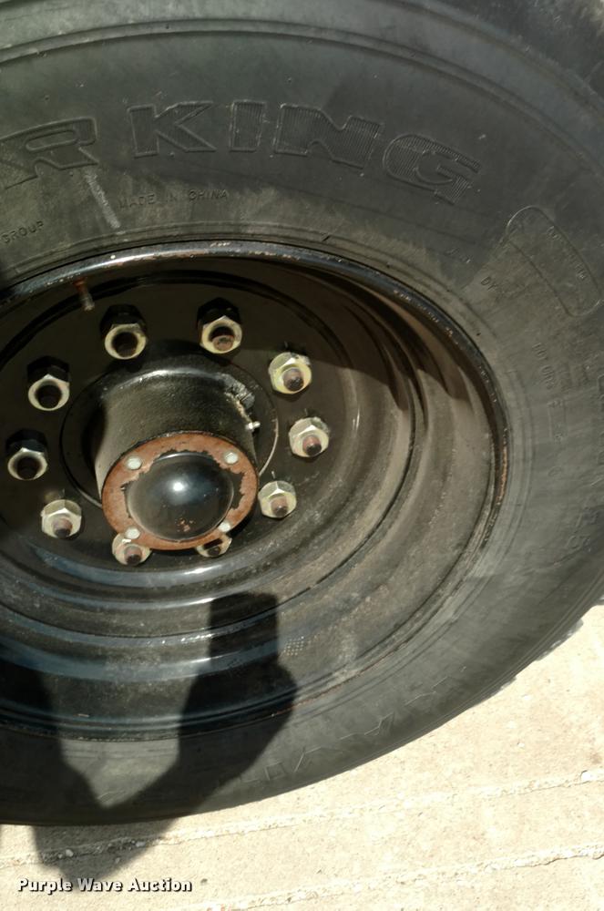 image for item DA5583 RotoMix 414-14B Forage Express feed mixer