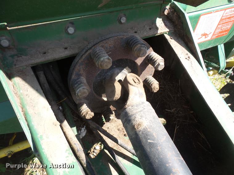 image for item DA6458 1989 John Deere 535 round baler