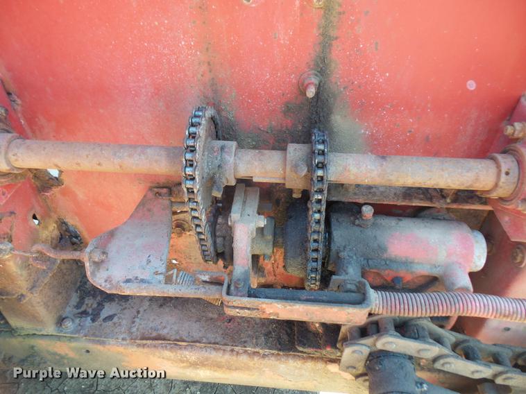 image for item DA6467 New Holland 791 manure spreader