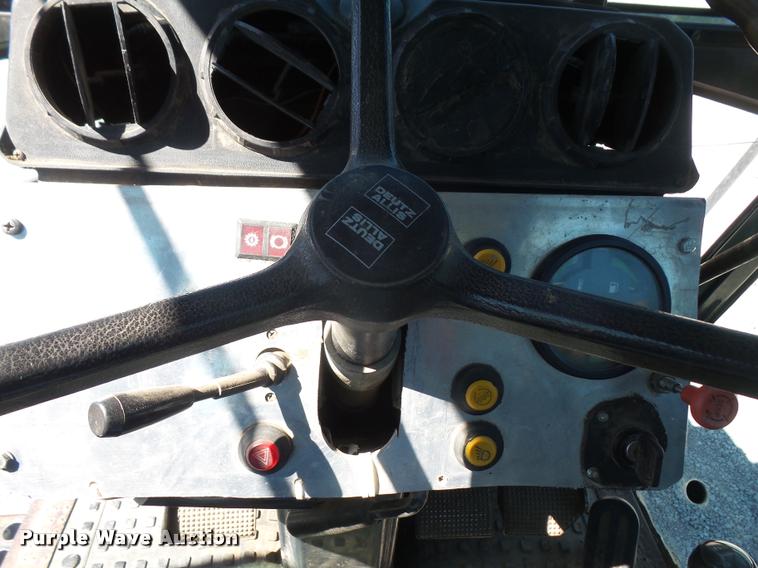 image for item DA6475 1989 Deutz Allis 7120 tractor