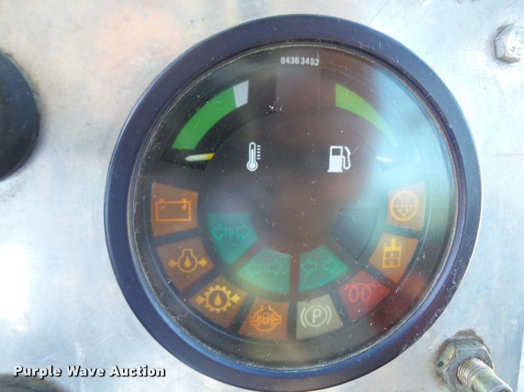 image for item DA6475 1989 Deutz Allis 7120 tractor