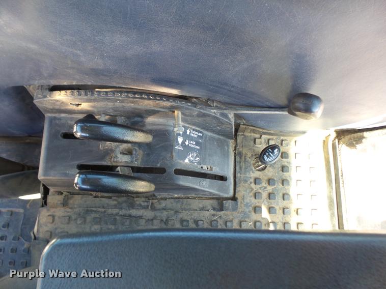 image for item DA6475 1989 Deutz Allis 7120 tractor