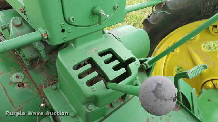 image for item DA6770 1952 John Deere 50 tractor
