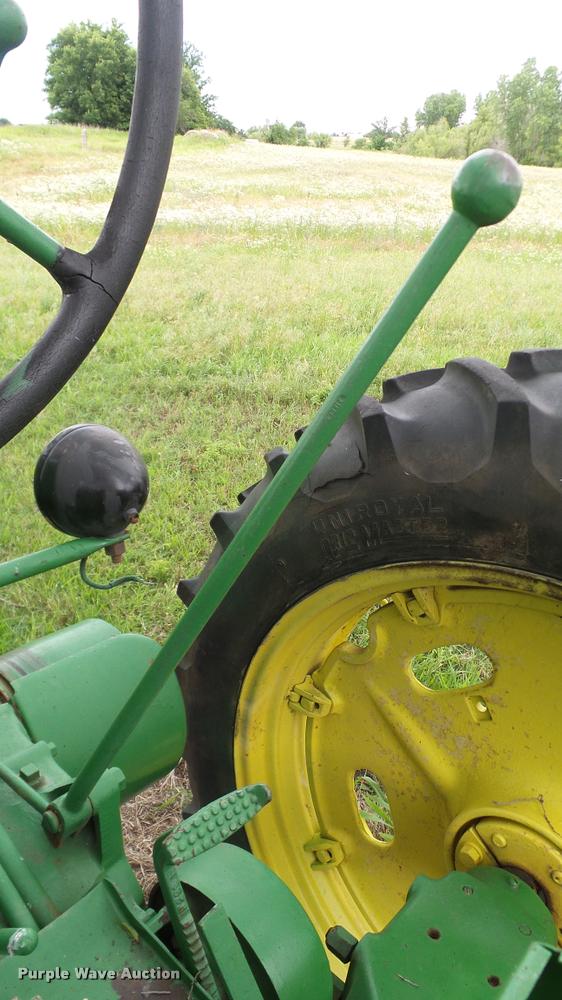 image for item DA6770 1952 John Deere 50 tractor