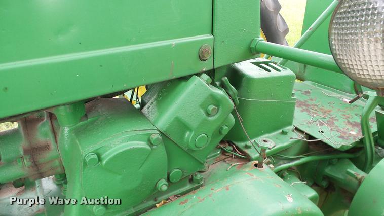 image for item DA6770 1952 John Deere 50 tractor