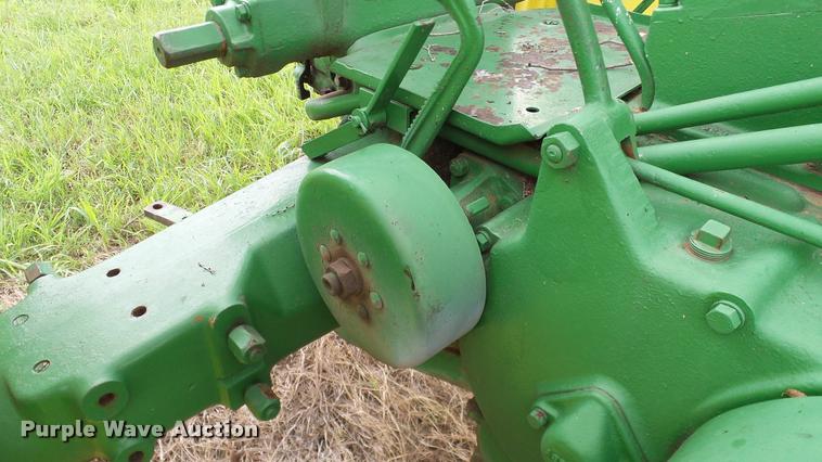 image for item DA6770 1952 John Deere 50 tractor