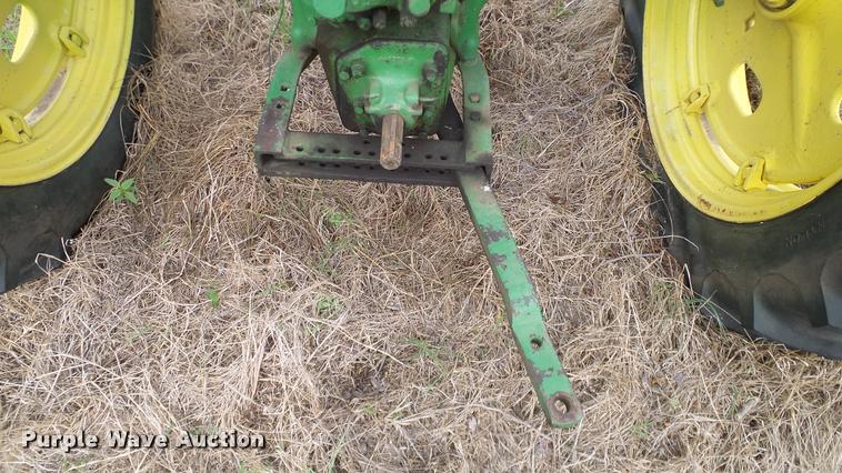 image for item DA6770 1952 John Deere 50 tractor