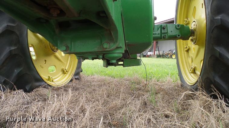 image for item DA6770 1952 John Deere 50 tractor