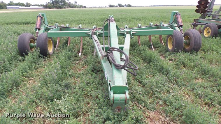 image for item DA7946 11 shank ripper