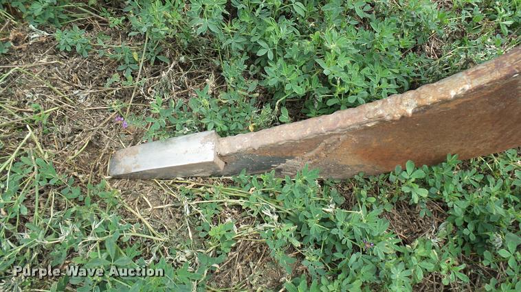 image for item DA7946 11 shank ripper