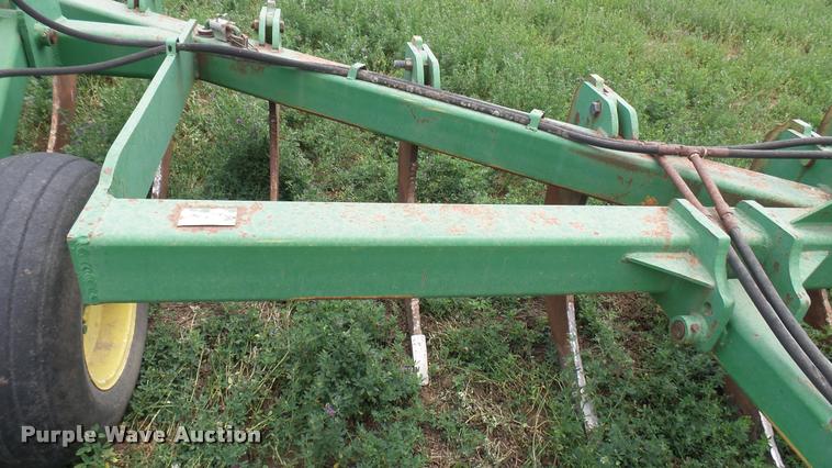 image for item DA7946 11 shank ripper