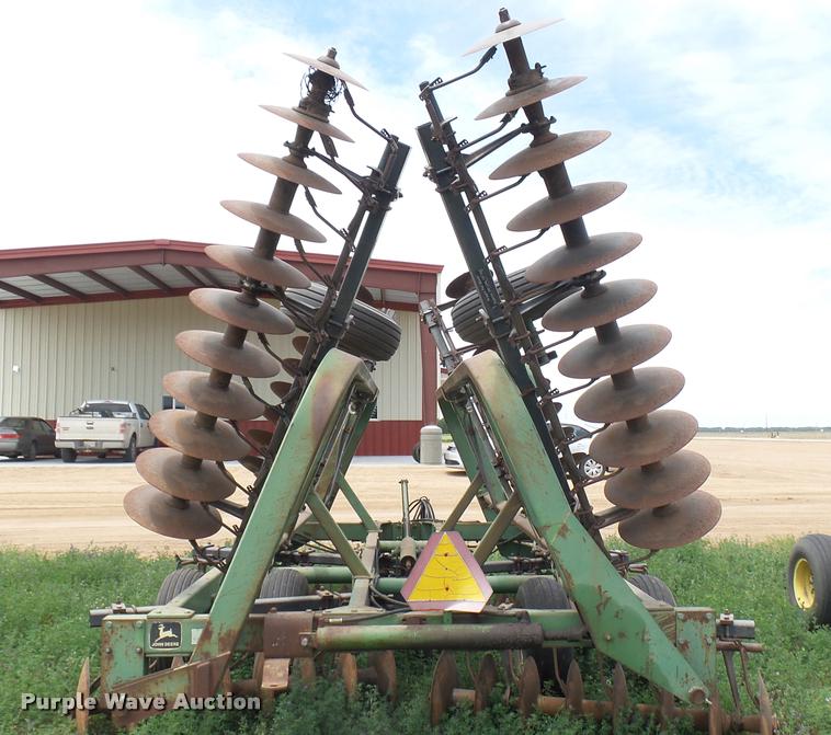 image for item DA7947 John Deere T0230 disk