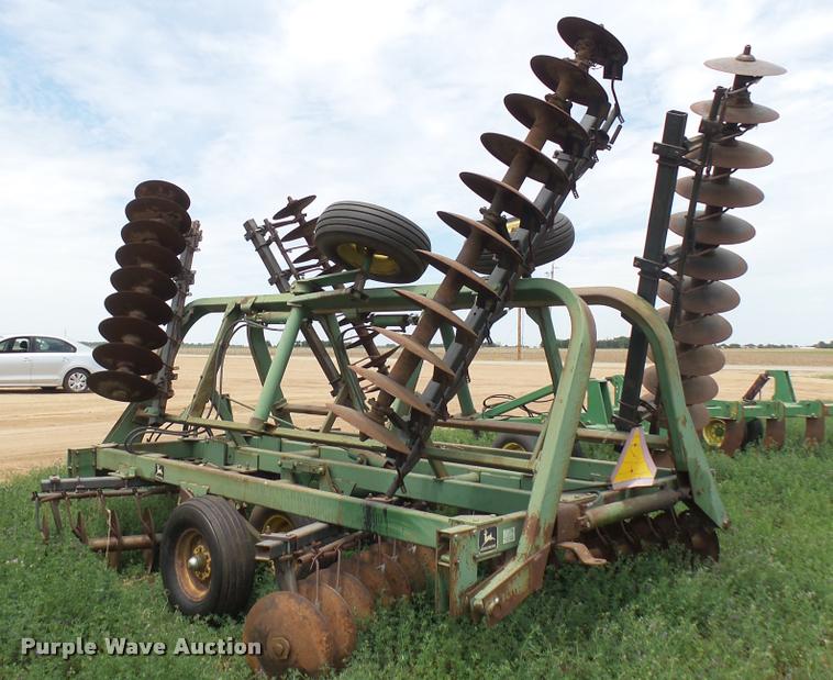 image for item DA7947 John Deere T0230 disk