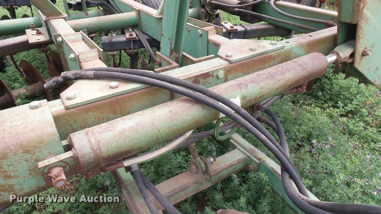 image for item DA7947 John Deere T0230 disk