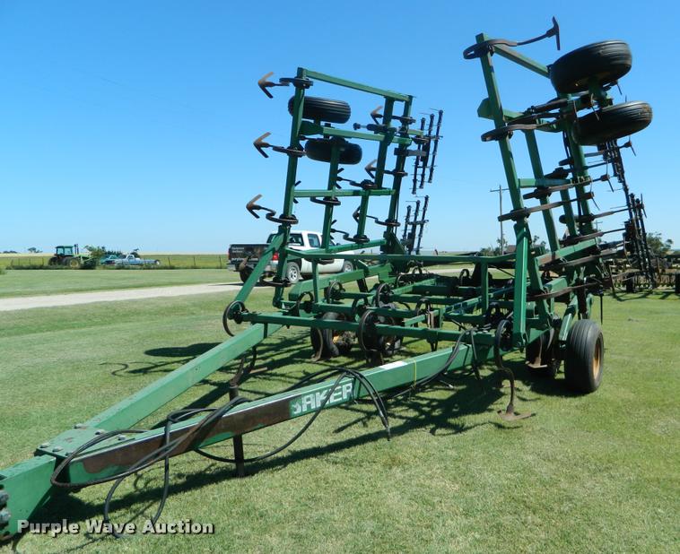 image for item DB1041 Baker 9100 field cultivator