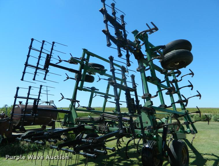 image for item DB1041 Baker 9100 field cultivator