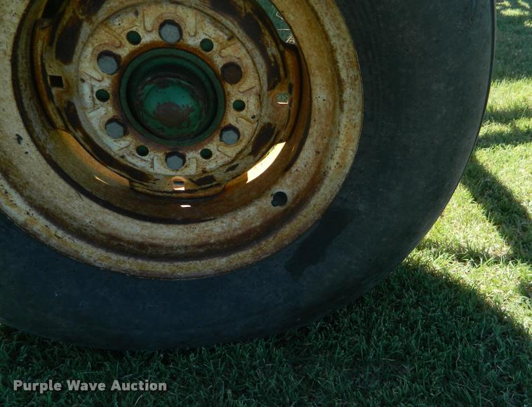 image for item DB1041 Baker 9100 field cultivator