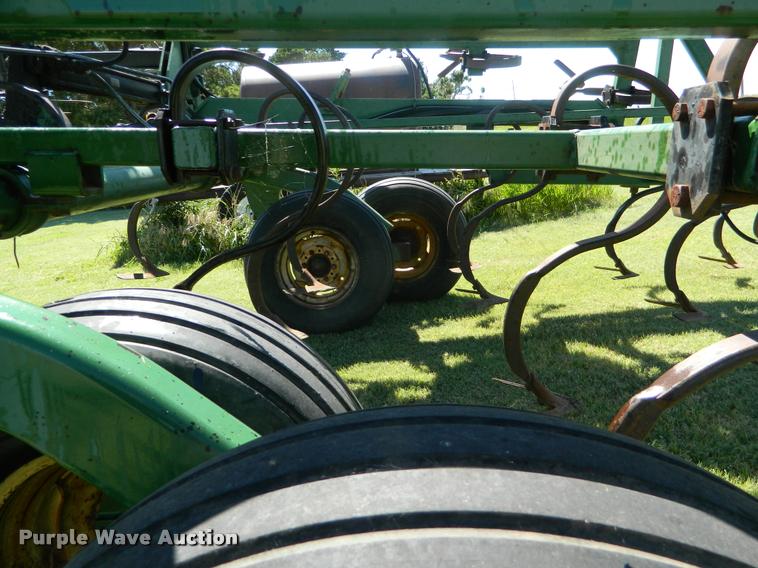 image for item DB1041 Baker 9100 field cultivator