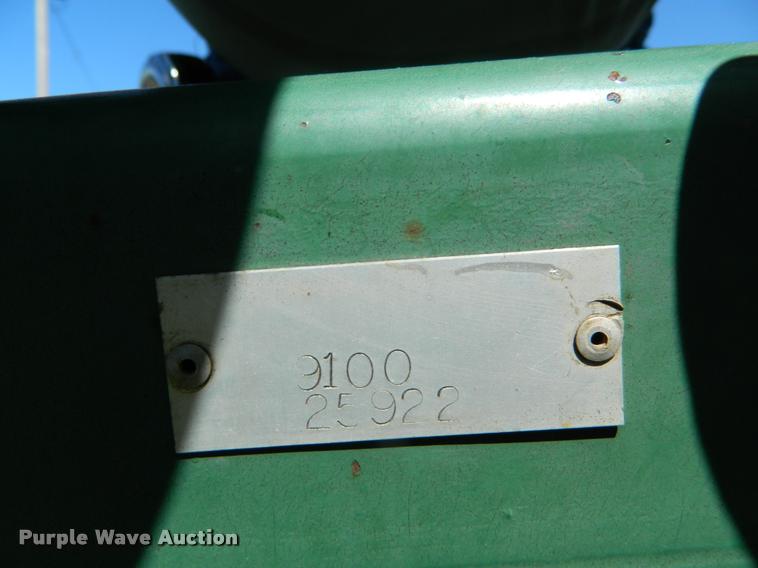 image for item DB1041 Baker 9100 field cultivator