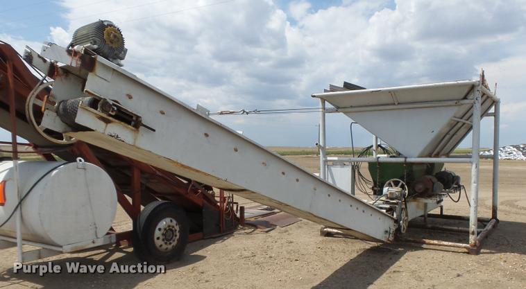 image for item DB2618 Double roller corn grinder mill