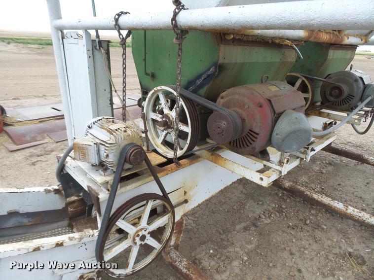 image for item DB2618 Double roller corn grinder mill