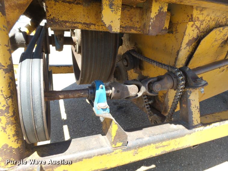 image for item DB2625 HayBuster H1000 bale processor