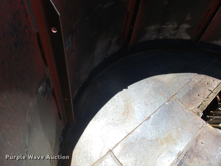 image for item DB2625 HayBuster H1000 bale processor