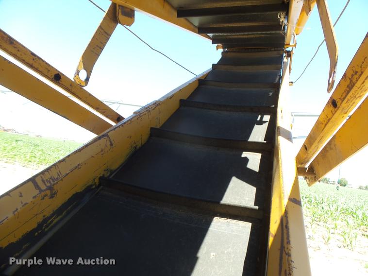 image for item DB2625 HayBuster H1000 bale processor