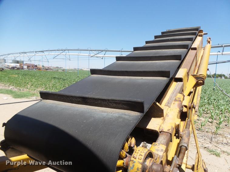 image for item DB2625 HayBuster H1000 bale processor