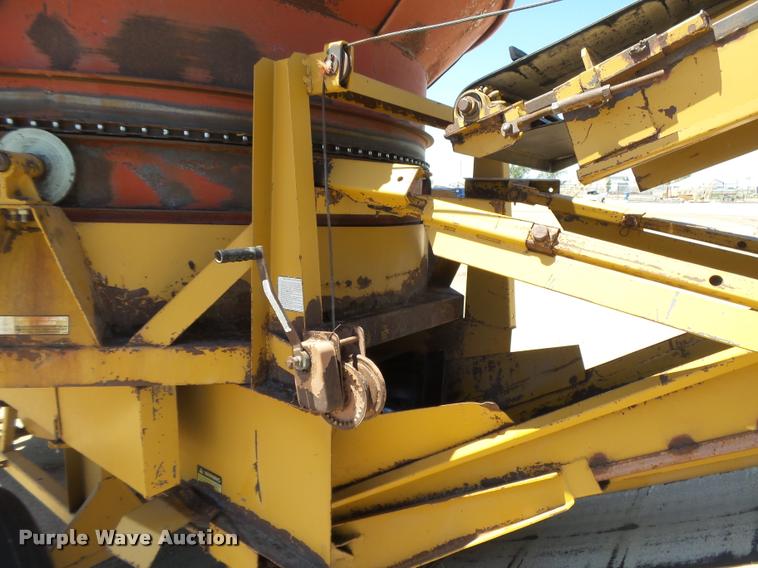 image for item DB2625 HayBuster H1000 bale processor