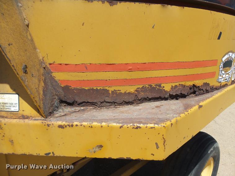 image for item DB2625 HayBuster H1000 bale processor