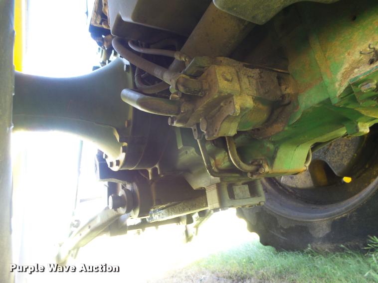 image for item DB2626 1999 John Deere 8300 MFWD tractor