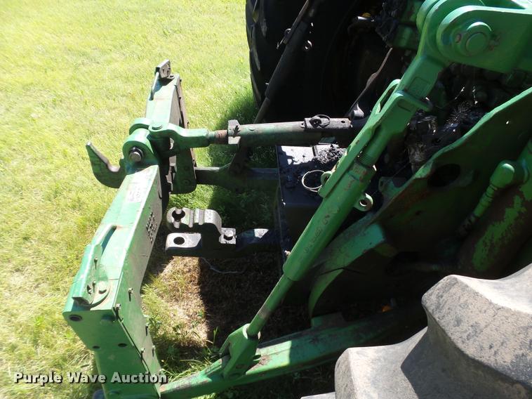 image for item DB2626 1999 John Deere 8300 MFWD tractor