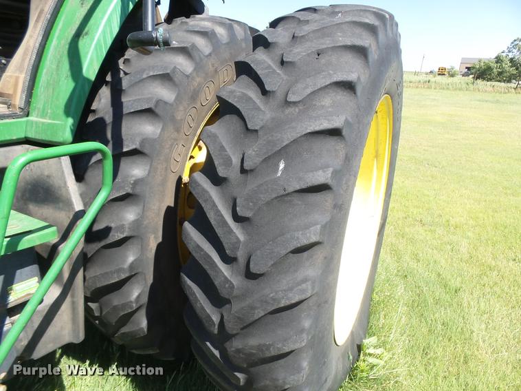 image for item DB2626 1999 John Deere 8300 MFWD tractor