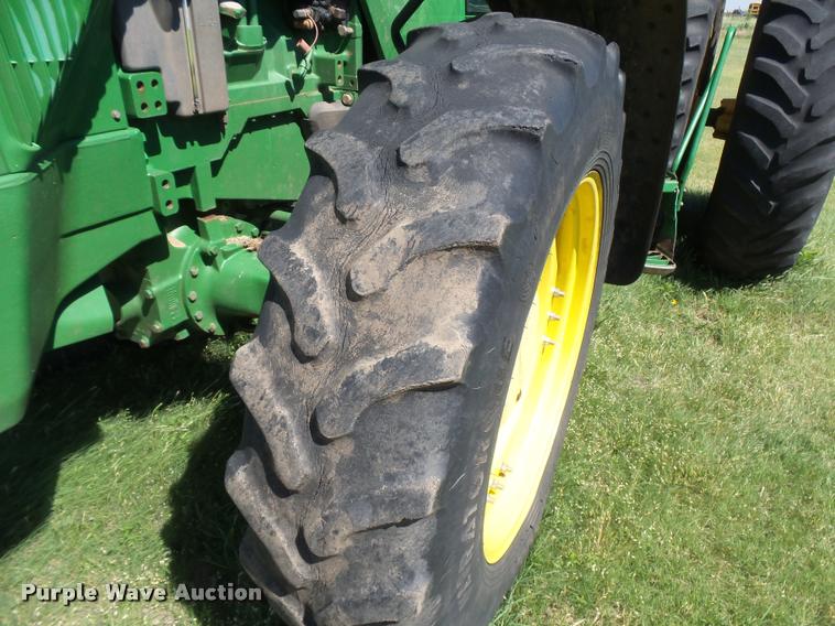 image for item DB2626 1999 John Deere 8300 MFWD tractor