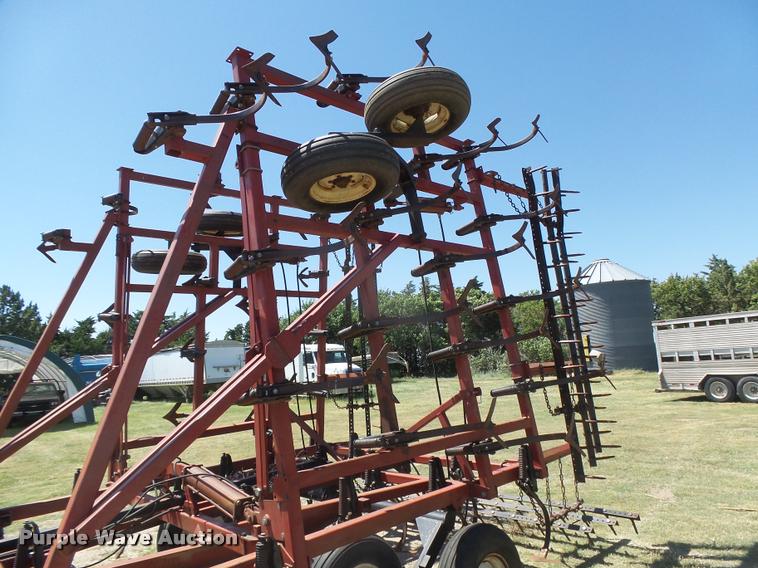 image for item DB2629 1989 Kent 6330 Series V field cultivator