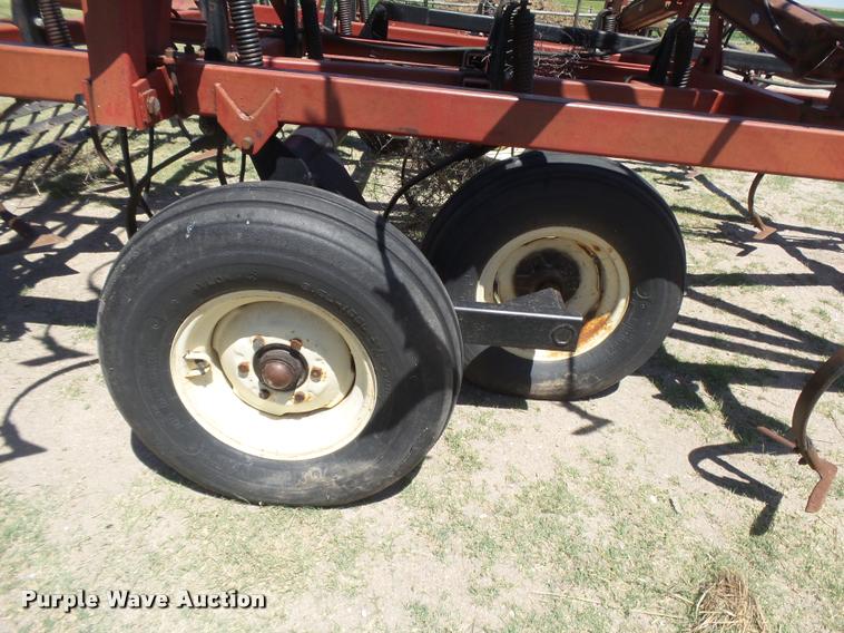 image for item DB2629 1989 Kent 6330 Series V field cultivator